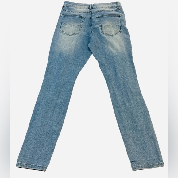 Refuge Distressed Skinny Jeans, Women’s, Light Wash Blue, Size 10 - Picture 7 of 9